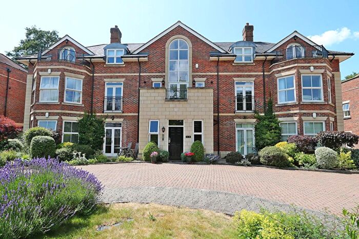 3 Bedroom Apartment For Sale In Breedons Hill, Pangbourne - Walk To The Shops & Train Station, RG8