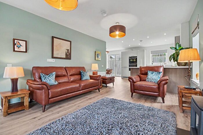 4 Bedroom Terraced House For Sale In Atlantic Court, Inverclyde, Greenock, PA16