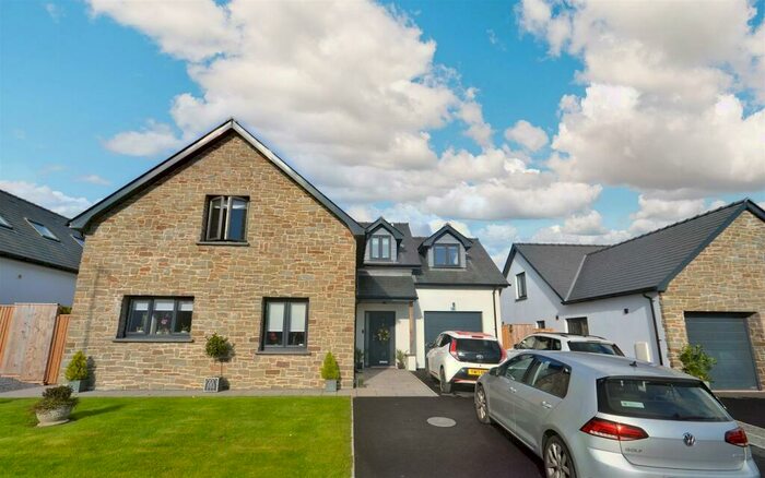 4 Bedroom Detached House For Sale In Pludds Meadow, Laugharne, Carmarthen, SA33