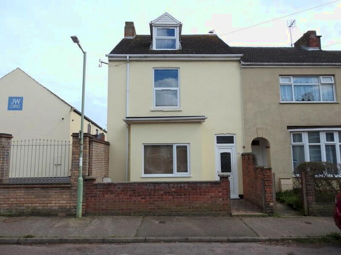4 Bedroom End Of Terrace House To Rent In Haward Street, Lowestoft, NR32