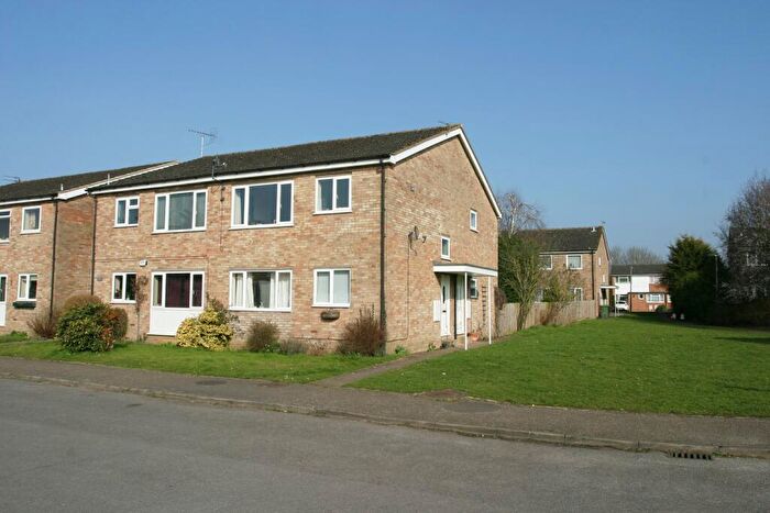 2 Bedroom Maisonette To Rent In Thame Oxfordshire, OX9