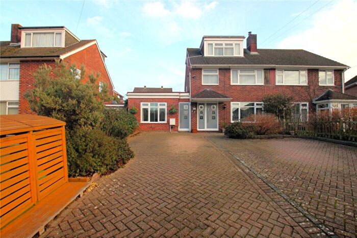 5 Bedroom Semi Detached House For Sale In Longstaff Gardens, Fareham, Hampshire, PO16