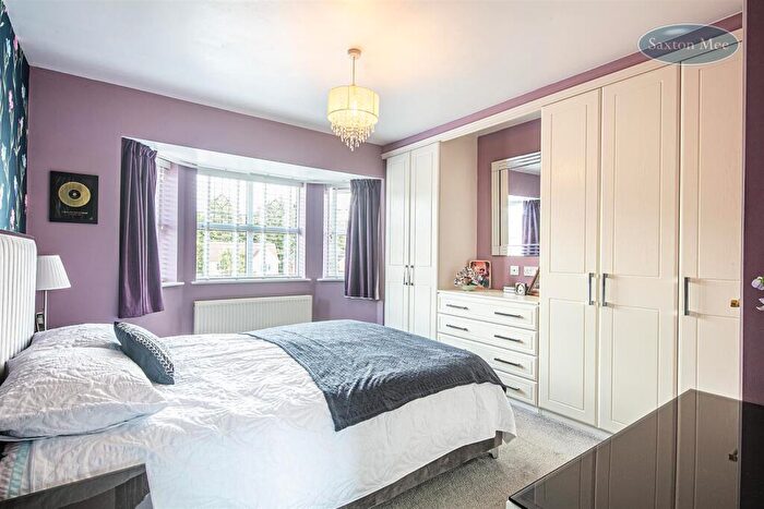 4 Bedroom Detached House For Sale In Thorncliffe View, Chapeltown, Sheffield, S35