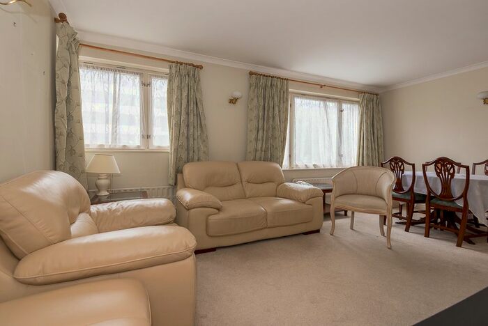 1 Bedroom Flat To Rent In Devonport, Southwick Street, Hyde Park, W2