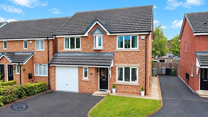 4 Bedroom Detached House For Sale In Ellis Close, Shavington, Crewe, CW2