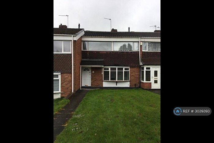 3 Bedroom Terraced House To Rent In Broadfield Close, West Bromwich, B71