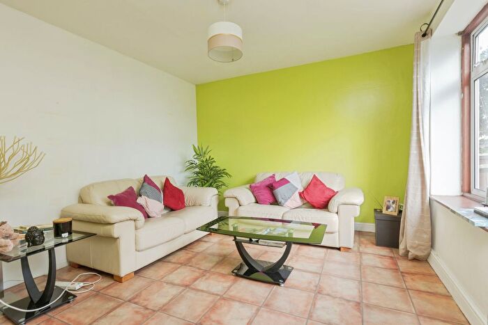 3 Bedroom Semi-Detached House For Sale In Ravensbury Road, Orpington, BR5