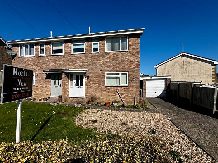 3 Bedroom Semi-Detached House For Sale In Hardy Crescent, Stalbridge, DT10