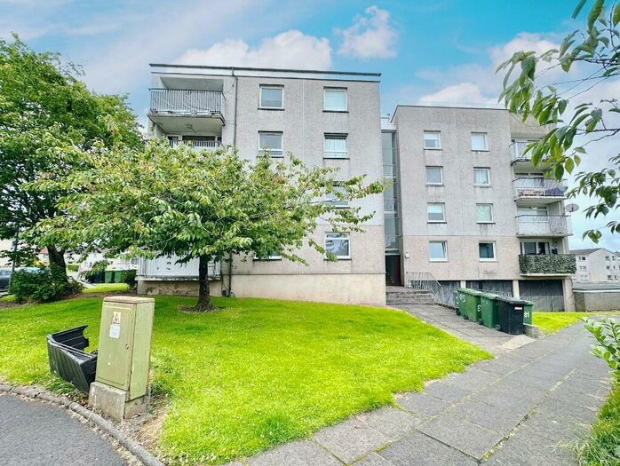 2 Bedroom Flat To Rent In Livingstone Drive, The Murray, East Kilbride, G75