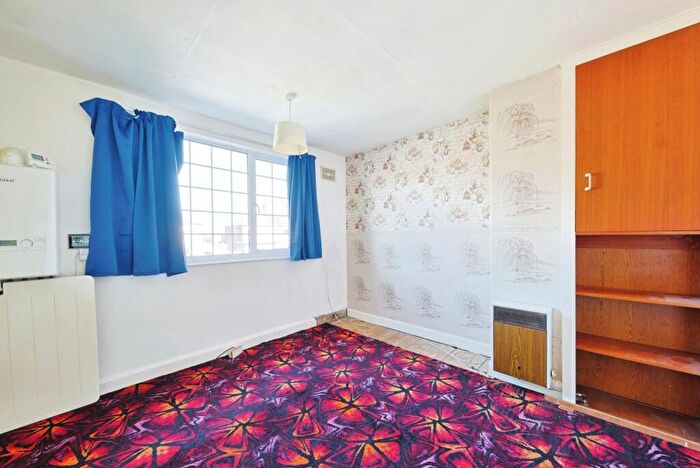 3 Bedroom End Of Terrace House For Sale In Loyd Street, Anlaby, Hull, HU10