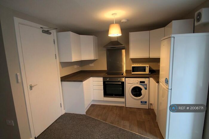 2 Bedroom Flat To Rent In West Bell Street, Dundee, DD1
