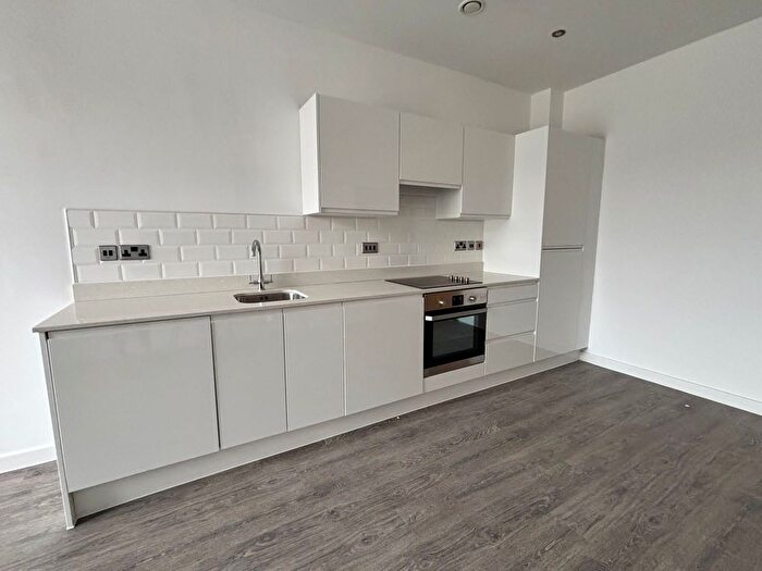 1 Bedroom Flat To Rent In Apartments, Victoria Mill, Lower Vickers Street, M40