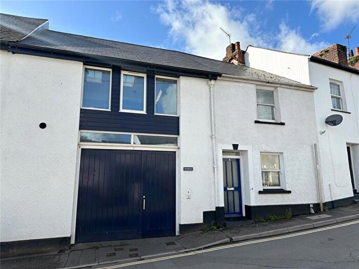 1 Bedroom Apartment To Rent In Cockpit Hill, Cullompton, Devon, EX15