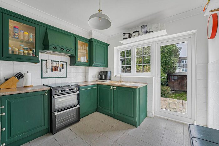 3 Bedroom Terraced House For Sale In Martin Bowes Road, Eltham, London, SE9