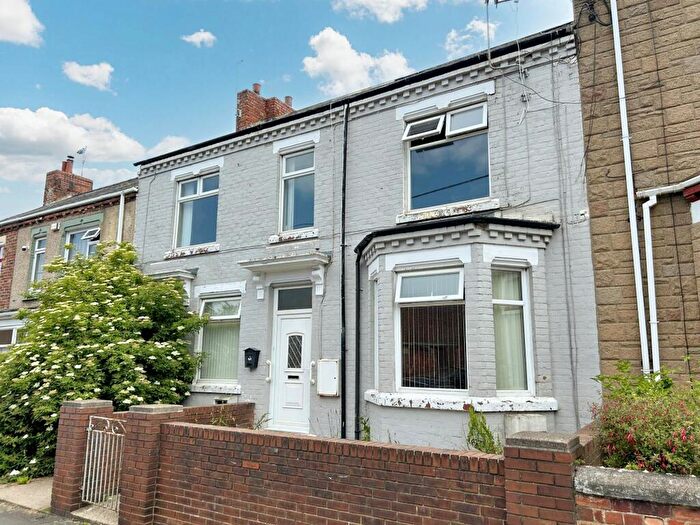 3 Bedroom Flat To Rent In West View, Horden, Peterlee, Durham, SR8