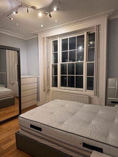 1 Bedroom Flat To Rent In Brixton Road, London, SW9