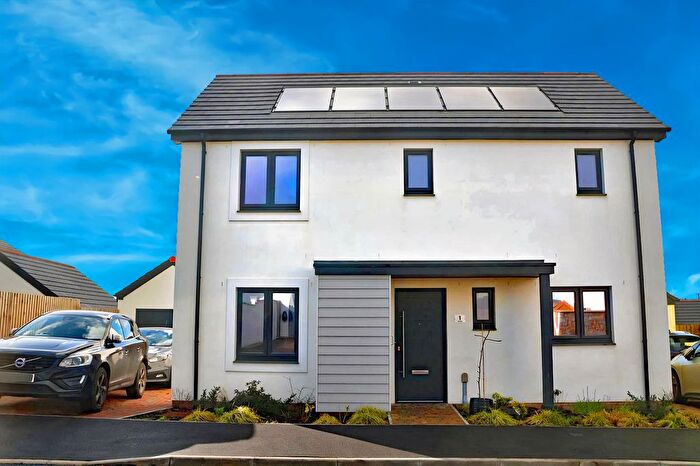 3 Bedroom Detached House For Sale In An Gew, Helston, TR13