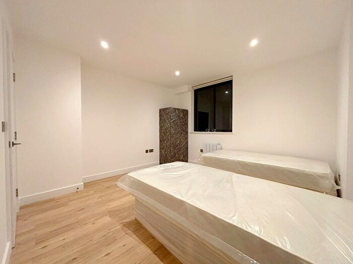 1 Bedroom Flat To Rent In Farnborough Road, Farnborough, Surrey, GU14