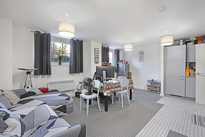2 Bedroom Apartment For Sale In The Renovation, Woolwich Manor Way, London, E16