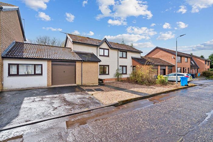 2 Bedroom Terraced House For Sale In Wellmeadow Green, Newton Mearns, G77