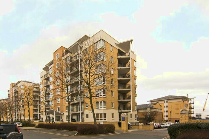 1 Bedroom Flat To Rent In Bartholomew Court, Newport Avenue, London, E14