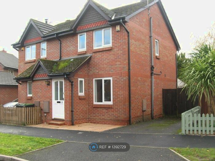 2 Bedroom Semi-Detached House To Rent In Hazelwood Drive, Verwood, BH31
