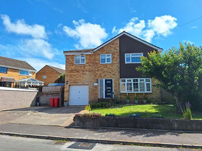 5 Bedroom Detached House For Sale In Sherbourne Close, Highlight Park, Barry, CF62