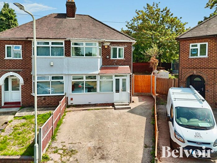 3 Bedroom Semi Detached House For Sale In Inkerman Grove, Wolverhampton, WV10