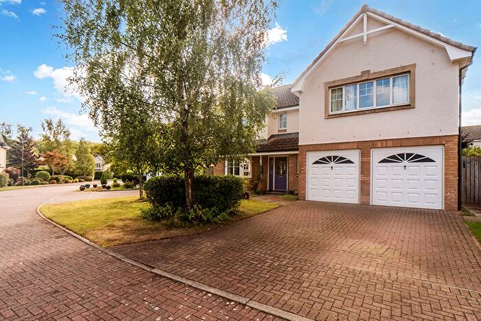 5 Bedroom Detached House For Sale In Murray Court, Dunbar, EH42