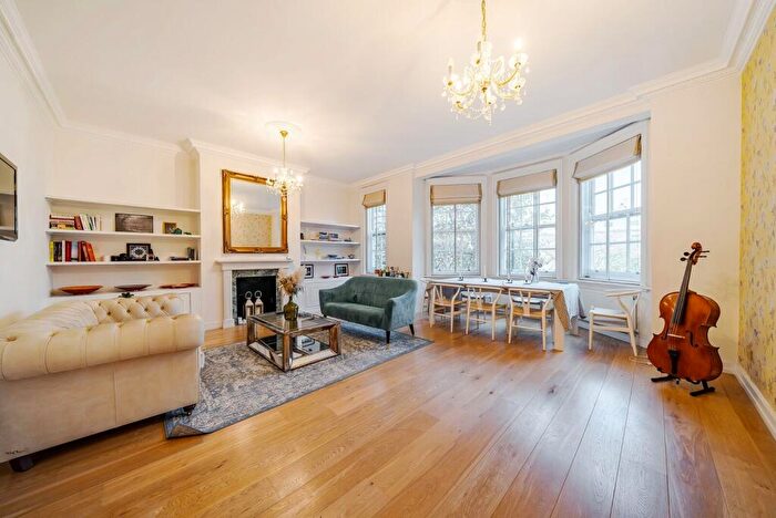 3 Bedroom Flat To Rent In Hanover Gate Mansions, Park Road, Marylebone, London, NW1