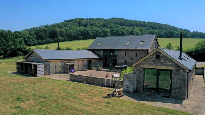 4 Bedroom Detached House For Sale In Hadnock Road, Monmouth, NP25