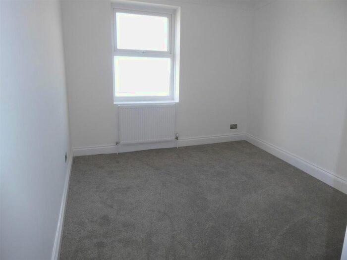 1 Bedroom Flat To Rent In Central Parade, Herne Bay, CT6