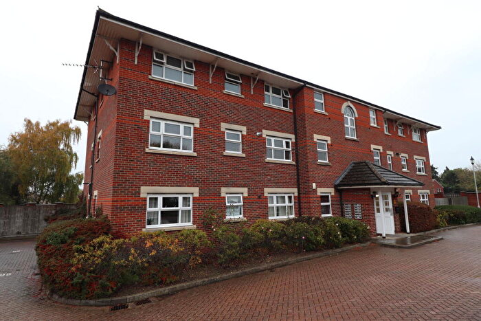 2 Bedroom Apartment To Rent In Billericay Town Centre, CM11