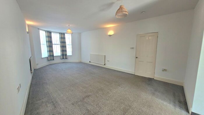 2 Bedroom Property To Rent In Higher Tower Road, Newquay, TR7