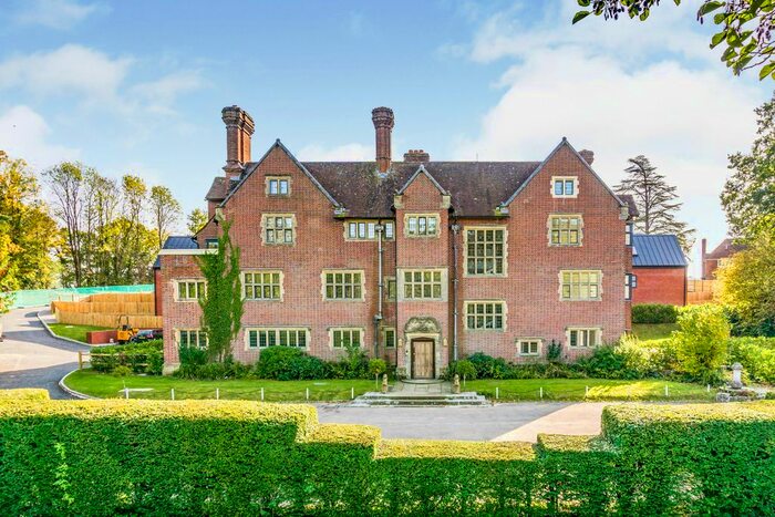 3 Bedroom Flat For Sale In Slaugham Manor, Slaugham Place, Slaugham, Haywards Heath, RH17