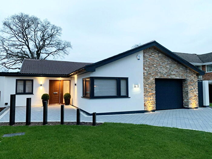 3 Bedroom Detached Bungalow For Sale In Rollswood Drive, Solihull, B91