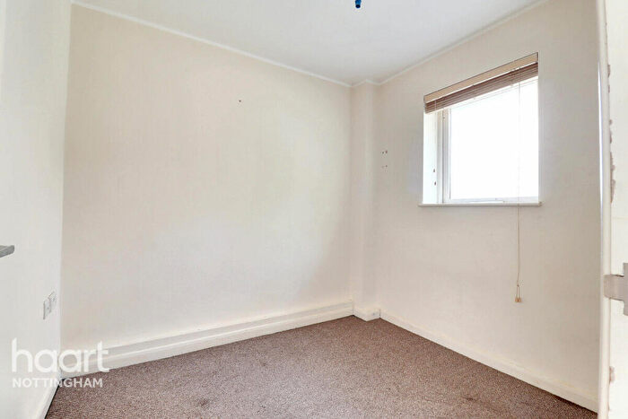 2 Bedroom Terraced House For Sale In Archway Court, Nottingham, NG7