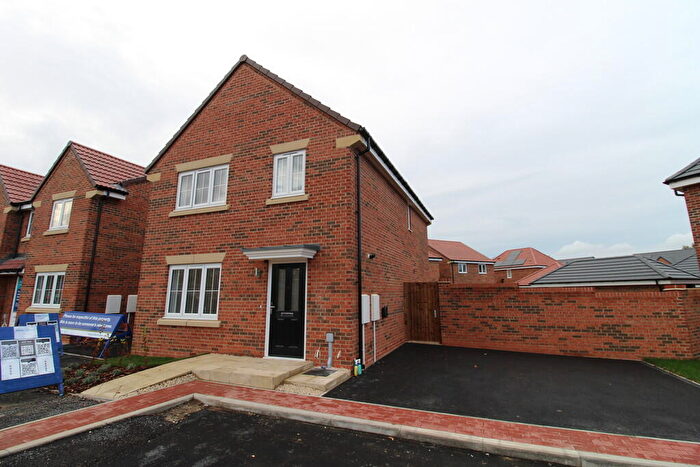 3 Bedroom Detached House To Rent In Rose Hill Rise, Doncaster, DN4
