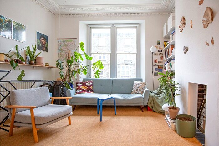 2 Bedroom Flat For Sale In Brigstocke Road, Bristol, BS2