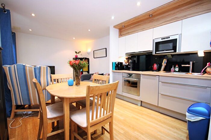 1 Bedroom Flat To Rent In Drayton Park, London, N5