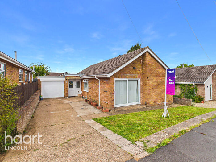 2 Bedroom Detached Bungalow For Sale In Magnolia Close, Branston, LN4