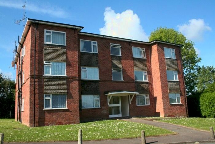 2 Bedroom Flat To Rent In Bentham Court, Greenvale, Nortfield, Birmingham B31