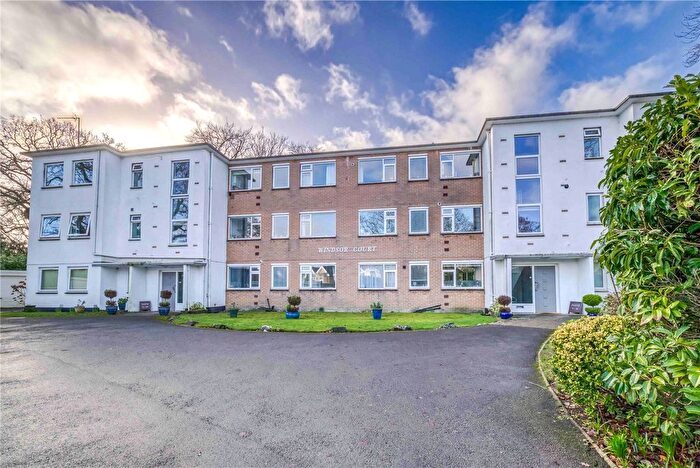 2 Bedroom Flat For Sale In Windsor Road, Lower Parkstone, Poole, Dorset, BH14