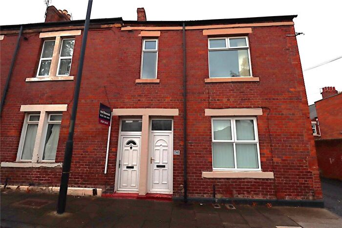 2 Bedroom Flat For Sale In Silkeys Lane, North Shields, Tyne And Wear, NE29