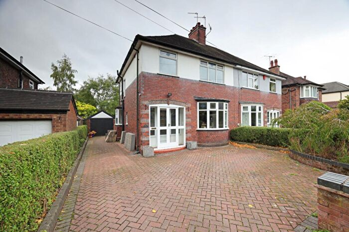 3 Bedroom Semi-Detached House For Sale In Beresford Crescent, Westlands, Newcastle, ST5