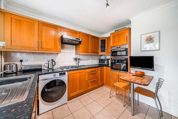 2 Bedroom Detached Bungalow For Sale In Worcester Close, West Meads, Bognor Regis, PO21