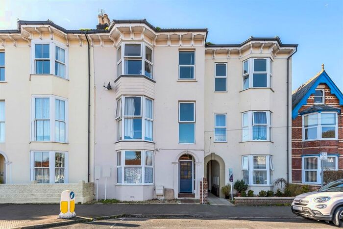 2 Bedroom Flat To Rent In Glamis Street, Bognor Regis, PO21