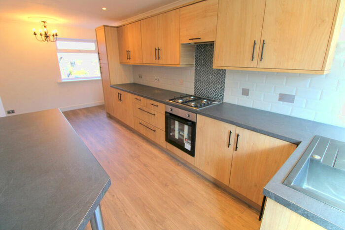 2 Bedroom Bungalow For Sale In Maes Owen, Bodelwyddan, LL18