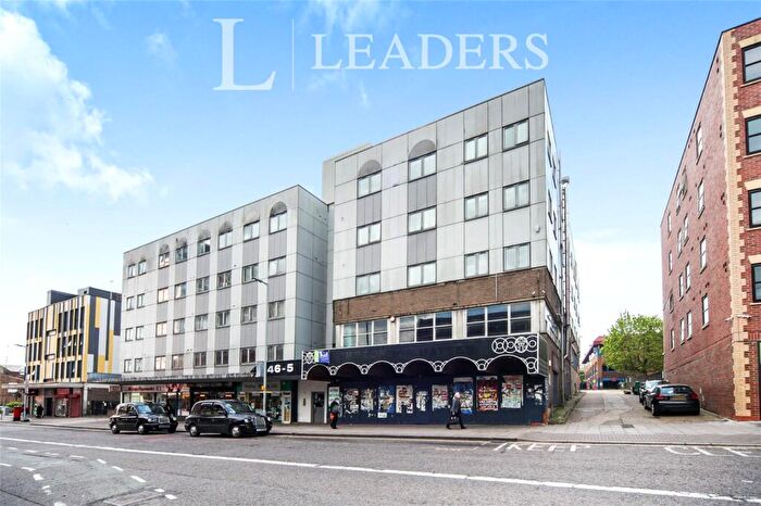 1 Bedroom Apartment For Sale In Park Street, Luton, Bedfordshire, LU1