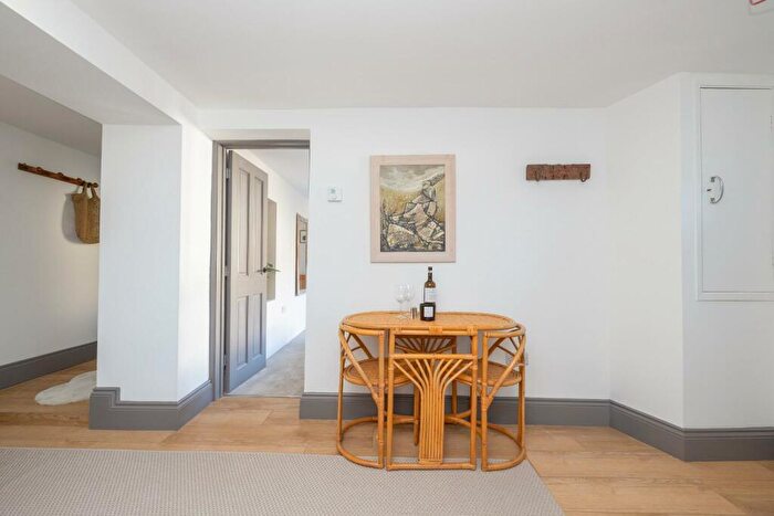 1 Bedroom Flat For Sale In Knowle Road, Totterdown, BS4